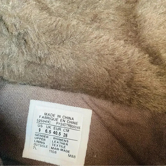 Converse Chuck Taylor All Star Beverly Mid Boots - Picture 11 of 11